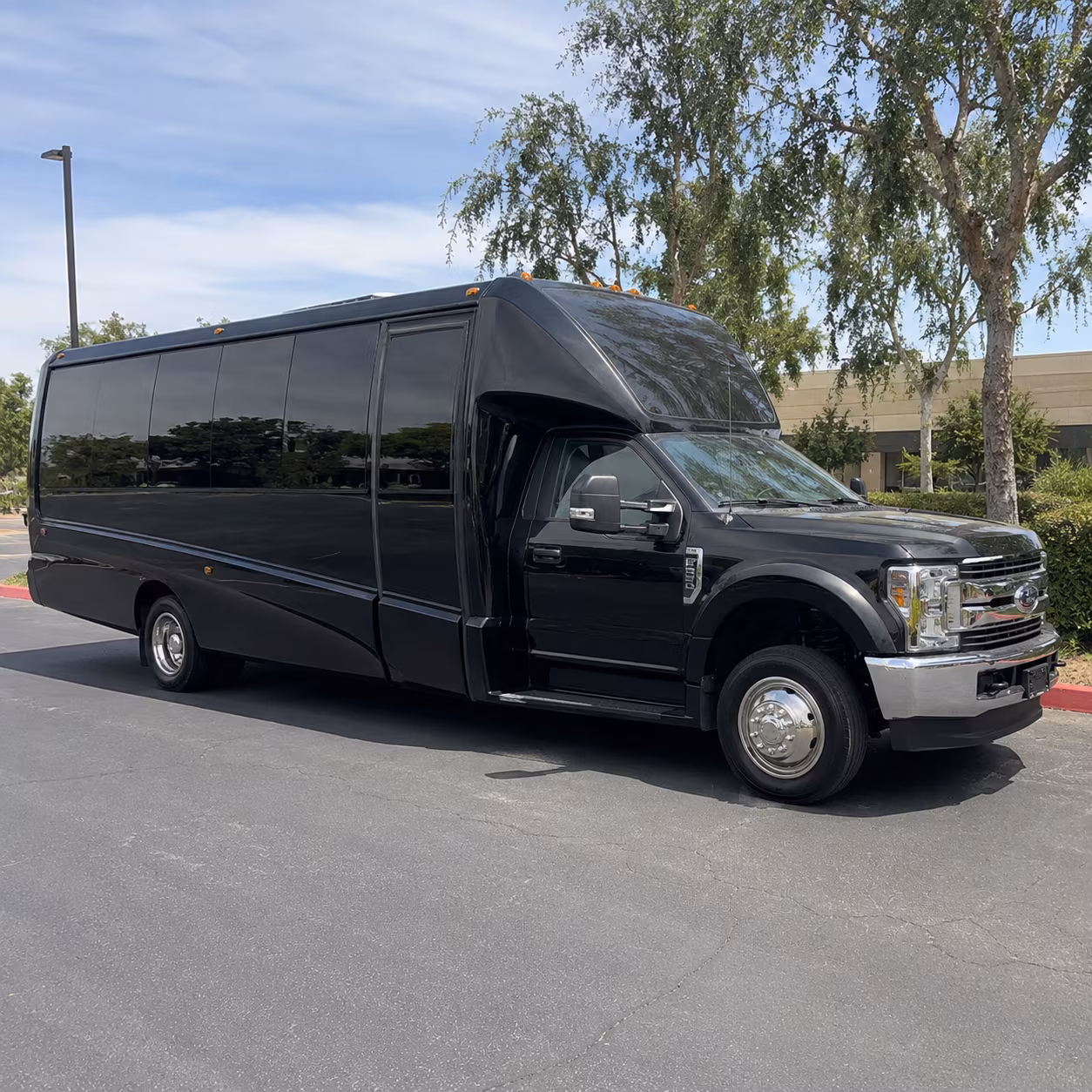 Irvine Birthday, Sweet 16, & Quinceañera Transportation onboard seating
