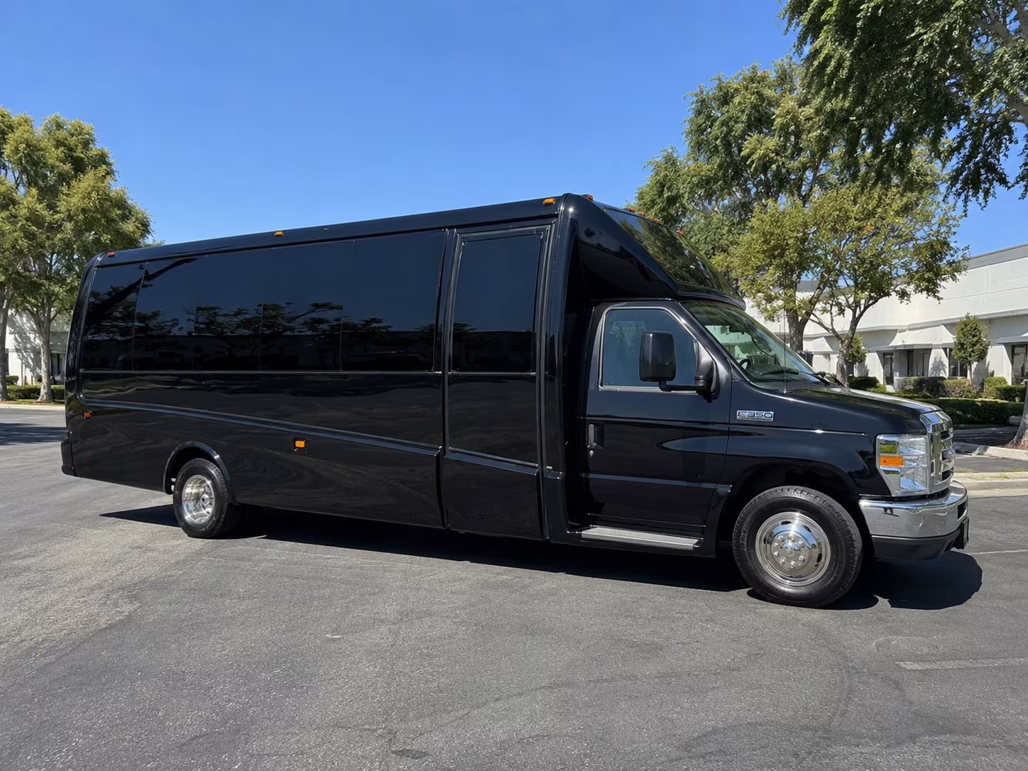 Lake Forest Party Bus Rental