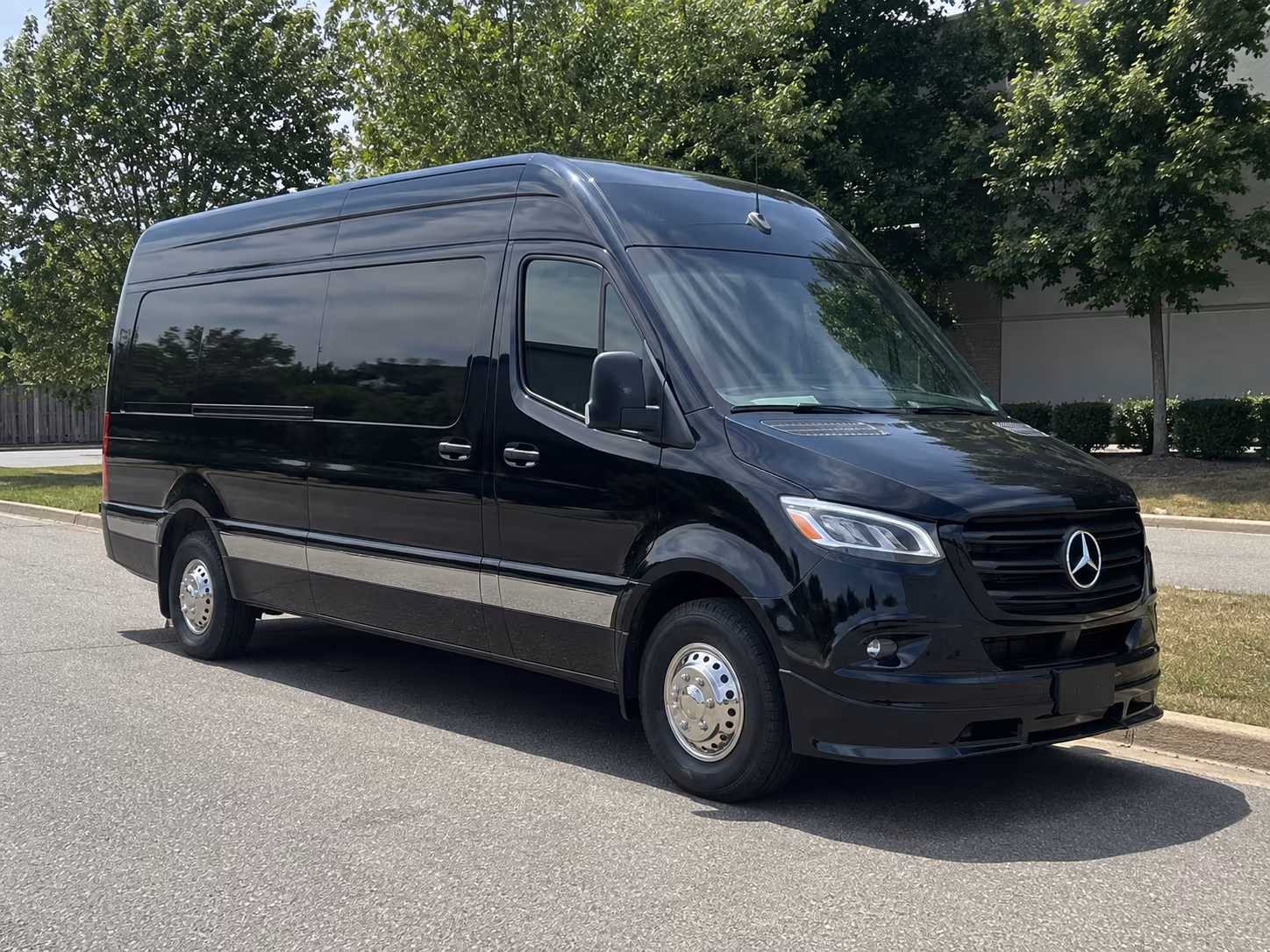 Newport Beach Wedding Transportation & Shuttle Service