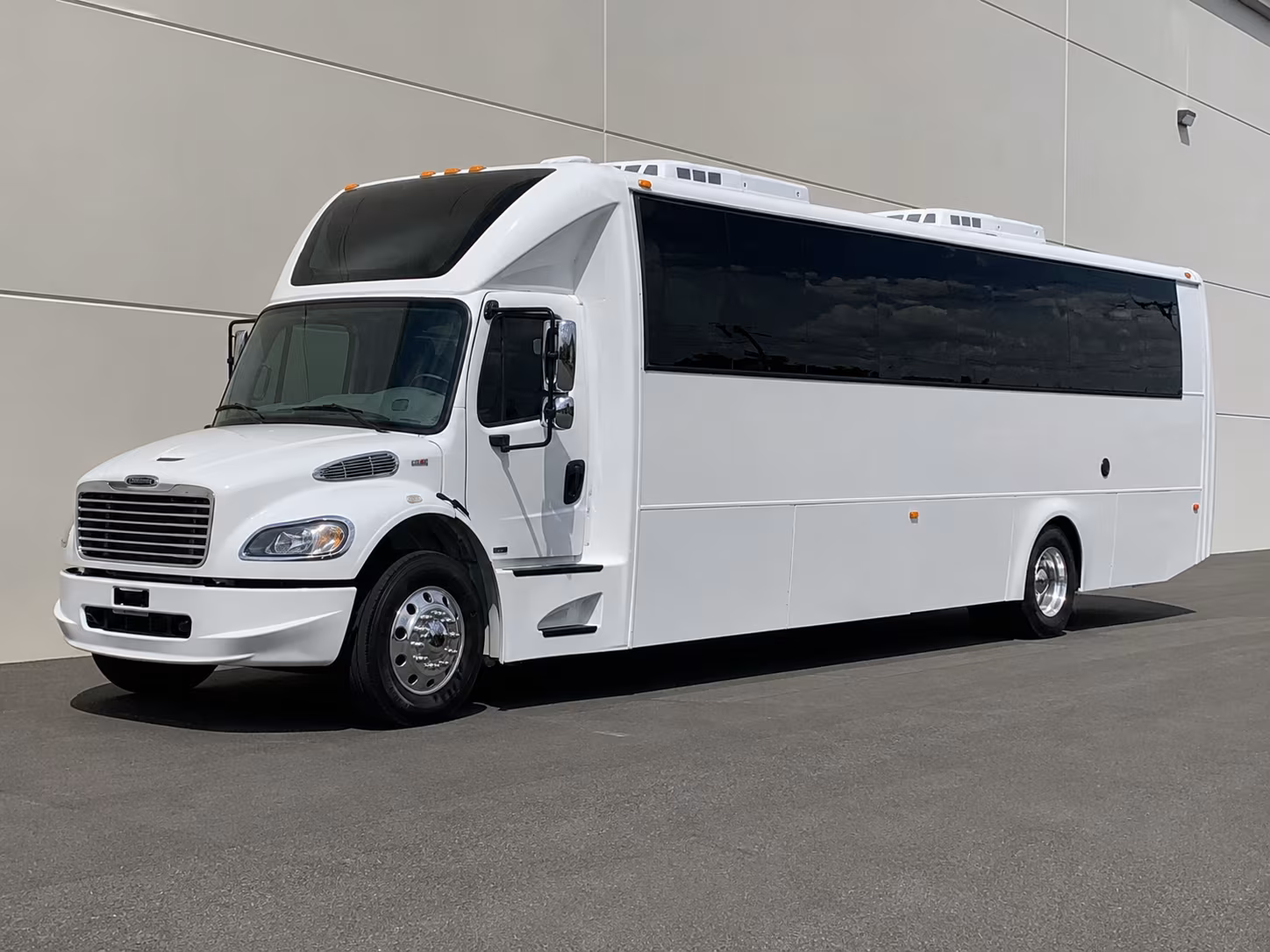 Irvine Winery Tour & Pub Crawl Transportation
